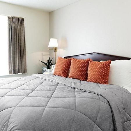 Intown Suites Extended Stay Marietta Ga - Roswell Rd ภายนอก รูปภาพ